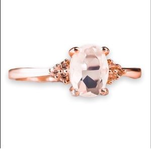 New Woman’s Handcrafted Genuine 18k Rose Gold Natural Moonstone European Ring